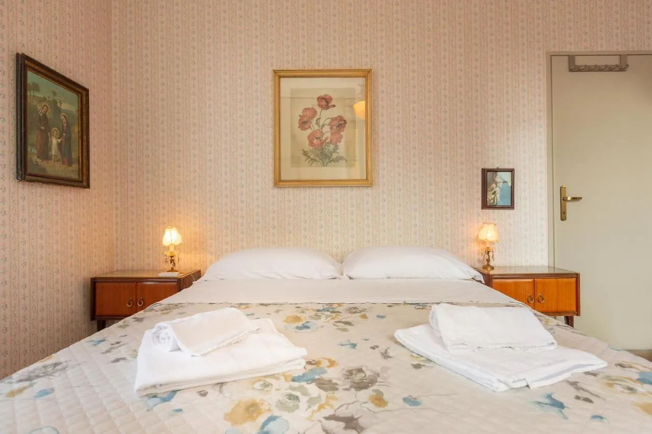 Apartament Vecchia Perledo 1907 0*,